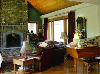 River House Bed And Breakfast Nine Mile Falls Bagian luar foto